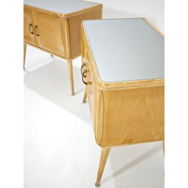 Mid-Century Modern Curved Light Wood Bedside Tables, Italy, 1950s, Set of 2 For Sale - Image 17 of 18