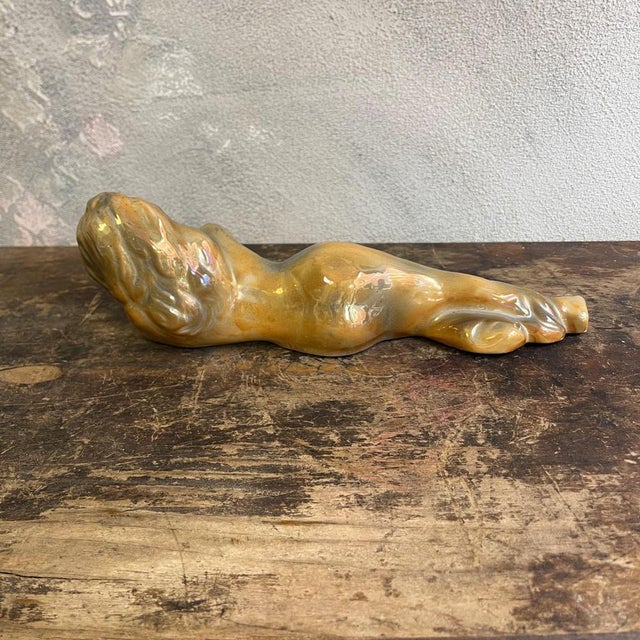 1930s Art Deco Glazed Ceramic Shelf Figure of a Nude Female, 1930s For Sale - Image 5 of 18