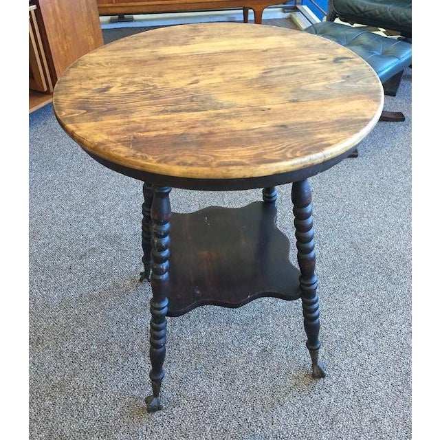 Brown American Victorian Spindle Side Table c.1900 For Sale - Image 8 of 8