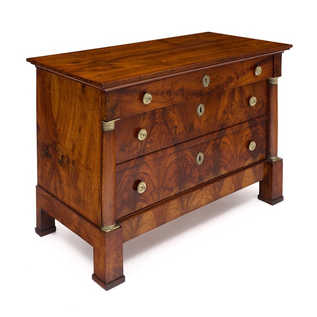 Traditional Empire Period Chest of Drawers For Sale - Image 3 of 9