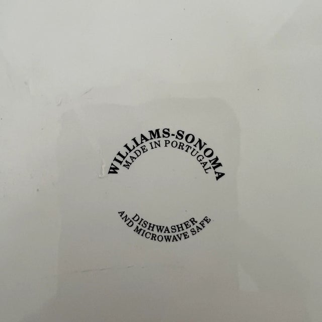 Late 20th Century Williams-Sonoma Portugal Large Serving Bowl Cabbage / Veggie Design For Sale - Image 5 of 5