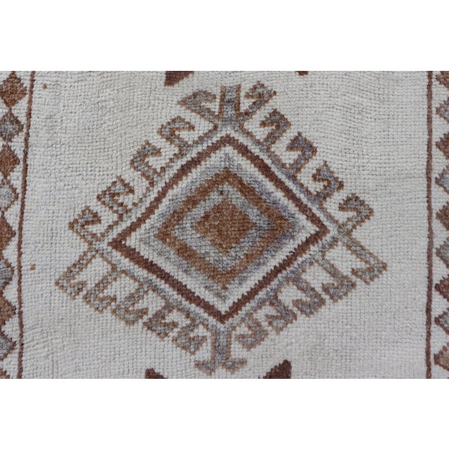 Ivory Vintage Turkish Tulu Runner With Ivory Field and Muted Brown Star Motifs For Sale - Image 8 of 13