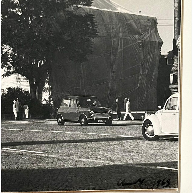 Christo and Jeanne-Claude, Vintage Signed SIlver Gelatin Photograph Christo Wrapped Kunsthalle Cugini Photo, 1968 For Sale - Image 10 of 12