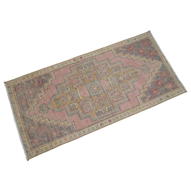 1970s Hand Knotted Door Mat, Entryway Rug, Bath Mat, Kitchen Decor, Small Rug, Turkish Rug - 1′6″ × 3′1″ For Sale - Image 5 of 13