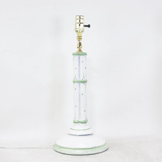 Chinoiserie Vintage Hand-Painted White and Green Faux Bamboo Table Lamps - a Pair For Sale - Image 3 of 10