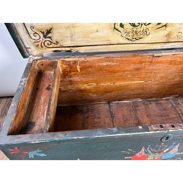 Antique Paint Decorated English Sea Chest C. Late 19th Century For Sale - Image 10 of 11
