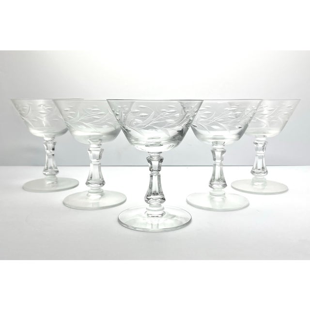 Fostoria “Bridal Wreath” Set of 5 Coupe Champagne Glasses 5 1/4” 8oz Good vintage condition. No chips, cracks, or...