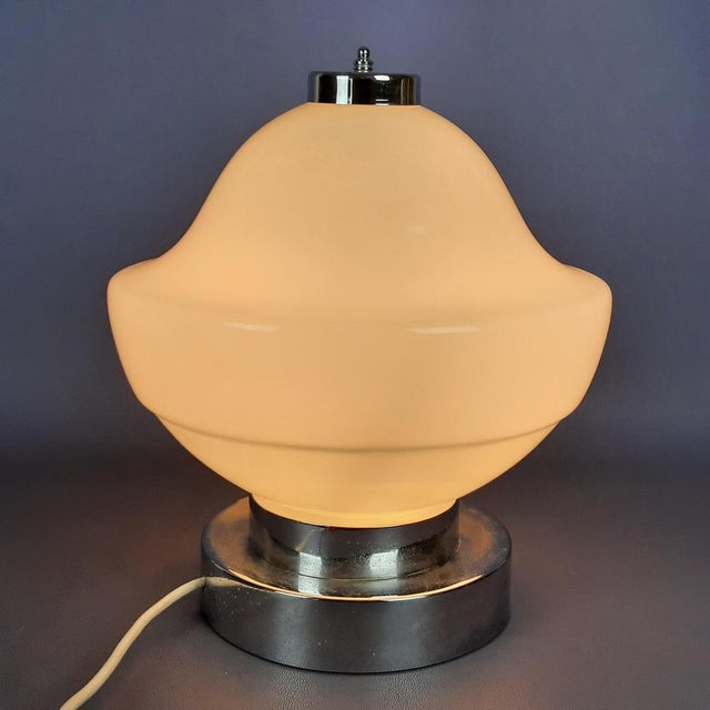 Superb large UFO Space Age table lamp, of modern Italian design, made of Murano glass Design Sergio Mazza and chromed...