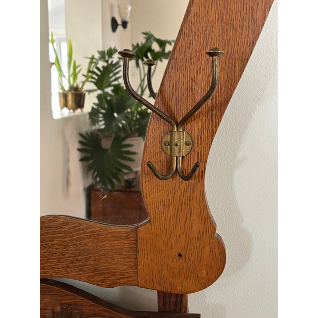 Wood Antique American Carved Quarter-Sawn Oak Hall Tree Seat Stand With Mirror For Sale - Image 7 of 15