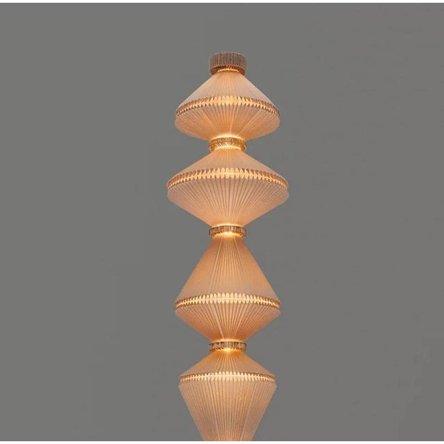 Workshop Oï Oïphorique P Gr Floor Lamp from Parachilna For Sale - Image 6 of 9