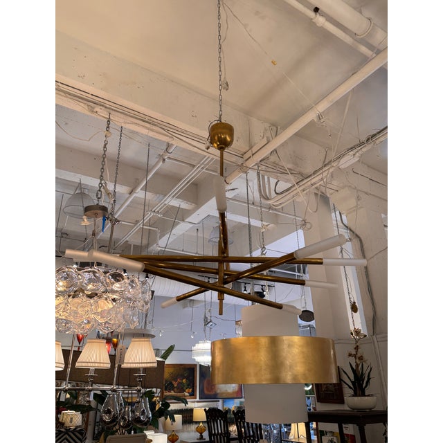 Design Plus Gallery presents the Rousseau Grande Chandelier from Kelly Wearstler for Visual Comfort. A bold sculptural...