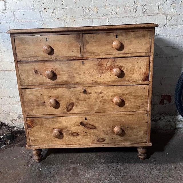 Victorian Pine Chest of Drawers For Sale - Image 3 of 14