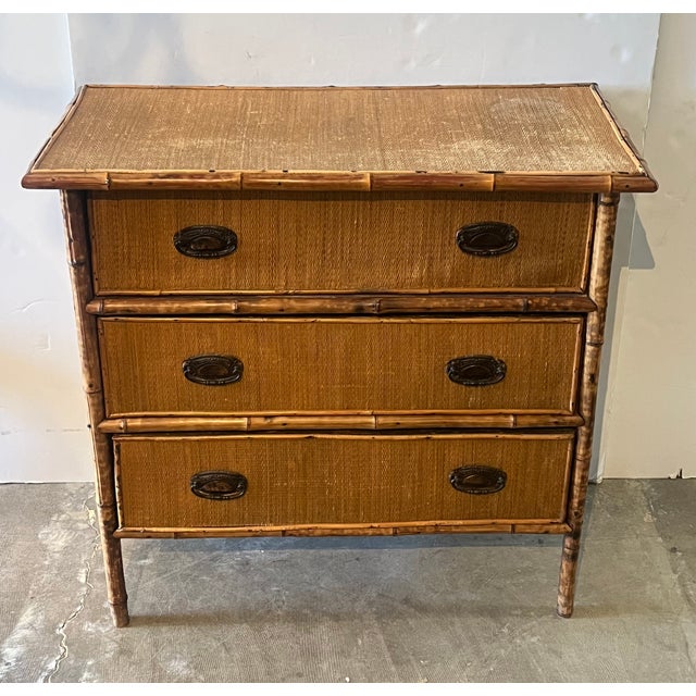 Victorian tortoise bamboo & grasscloth chest/dresser with 3 large pull drawers. Very cute and nice. All original. 36" W x...