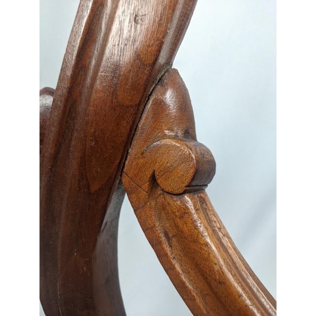 Late 19th Century Antique Victorian Carved Wood Side Chair With Portrait Medallion & Figured Wood For Sale - Image 5 of 17