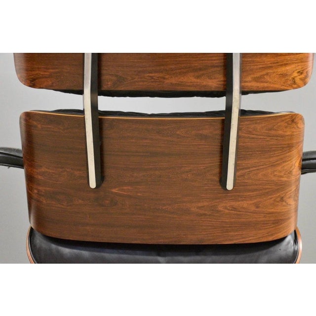 Charles and Ray Eames Herman Miller Rosewood Lounge Chair and Ottoman For Sale - Image 11 of 12