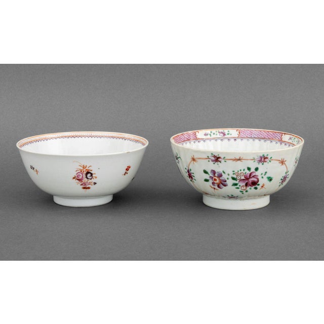 19th Century Chinese Export Porcelain Tableware, 8 Pcs For Sale - Image 4 of 10