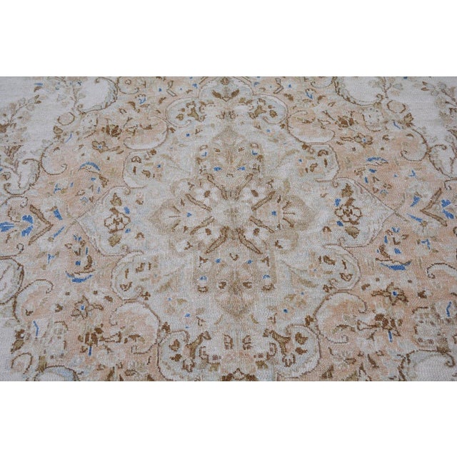 1960s Vintage Turkish Anatolian Professional Hand Knotted Wool Rug, 10'4x19'9 For Sale - Image 5 of 5