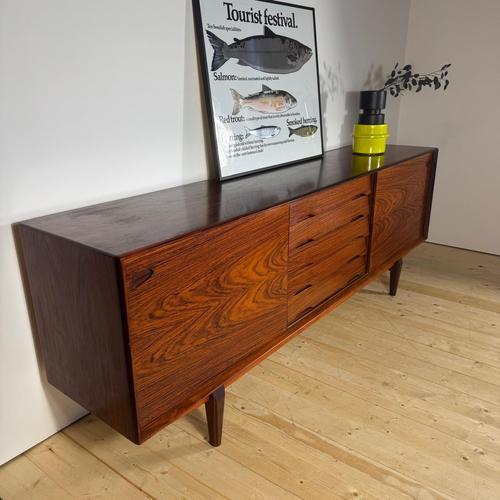 Rosewood Skovby Sideboard – Authentic 1960s Scandinavian Design