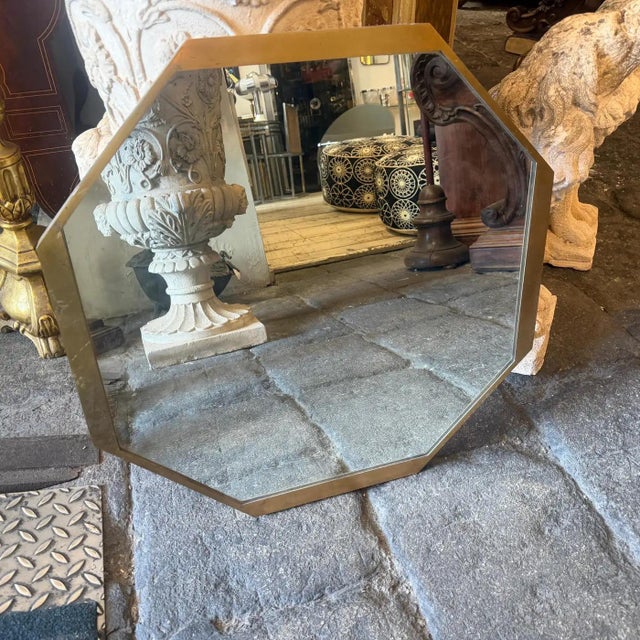 1960s Gio Ponti Style Mid-Century Modern Brass Octagonal Wall Mirror For Sale - Image 9 of 15