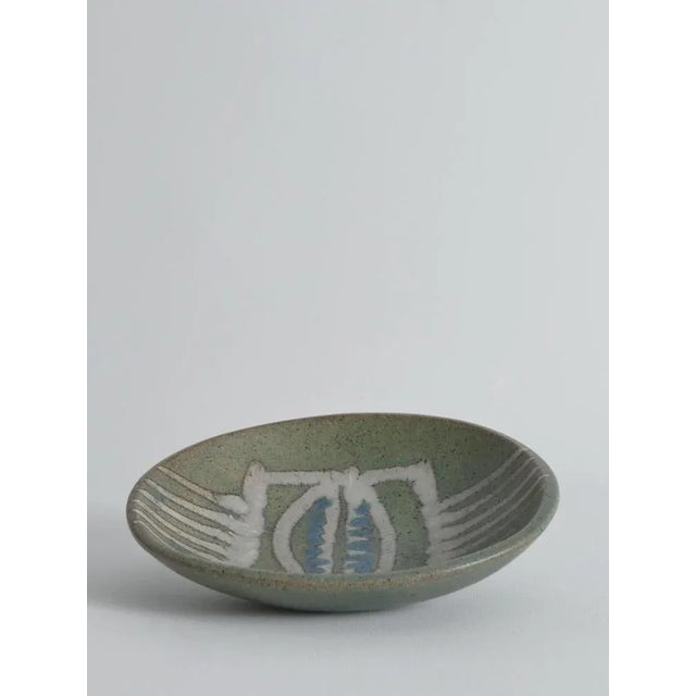 Blue Mid-Century Modern Handmade Stoneware Bowl with Abstract Motif, 1960s For Sale - Image 8 of 18