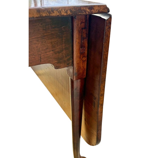 Queen Anne Boston Mahogany Dropleaf Dining Table Circa 1760 - 1780 For Sale - Image 12 of 13
