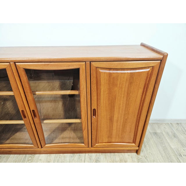 1970s Modernist Teak Sideboard from Dyrlund, 1970s For Sale - Image 5 of 18