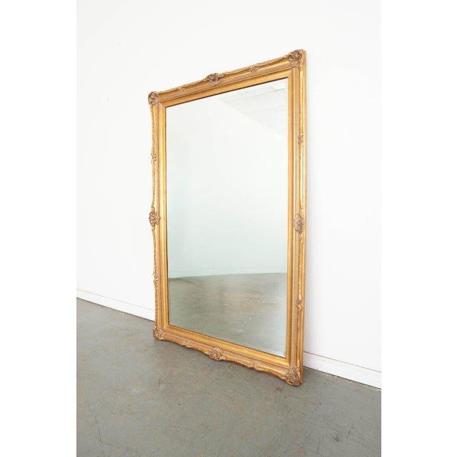 Vintage De La Torre Bros. Louis XV Style Giltwood Wall Mirror For Sale - Image 4 of 16