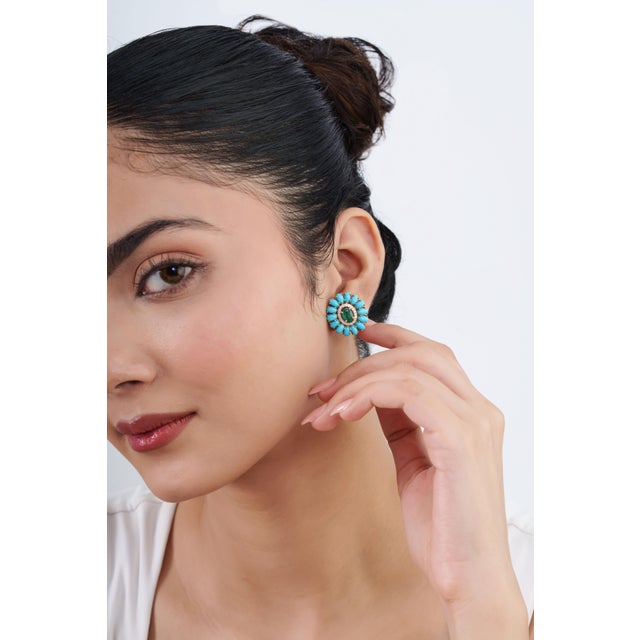 VR Jewels Native American 14k Gold 7.0ct Emerald Turquoise & Diamond Flower Stud Earrings- A Pair For Sale - Image 4 of 14