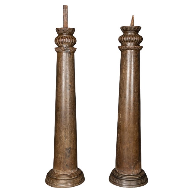 19th Century Indian Handcarved Architectural Columns, 1860s, Set of 2 For Sale