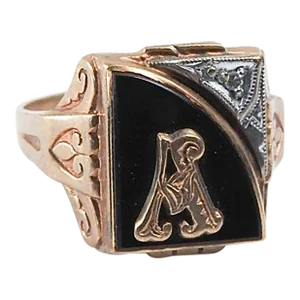 Early 20th Century Kinsley 10k Gold Onyx Initial Ring