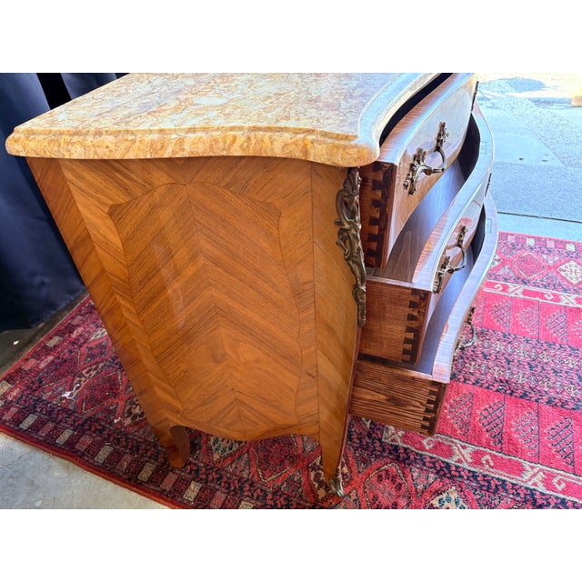 Louis XV Bombé Commode in Marquetry with Marble Top, 1950s For Sale - Image 10 of 17