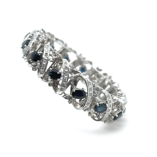 2020s 14ct White Gold Sapphire and Diamond Cluster Bracelet 11.45ct 48.29g For Sale - Image 5 of 12