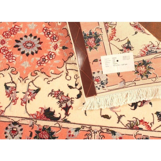 Textile Middle Eastern Rug in Wool For Sale - Image 7 of 9