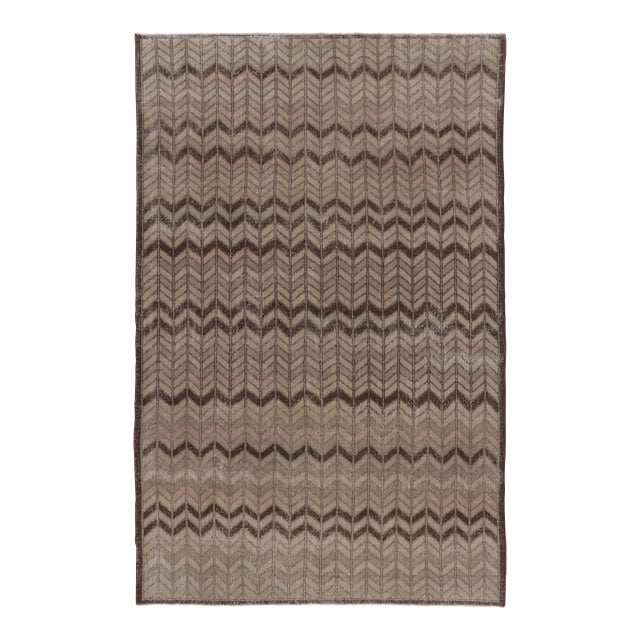 Vintage Distressed Rug, Chevron Geometric Patterns in Beige-Brown - Rug & Kilim For Sale
