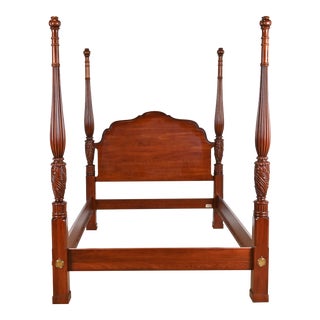 Ethan Allen Knob Creek Collection Georgian Carved Cherry Wood Queen Size Poster Bed For Sale