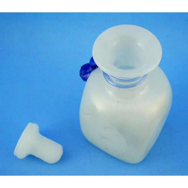 19th Century Milk Murano Glass Perfume Bottle with Blue Cameo attributed to Salviati & C. For Sale - Image 13 of 18