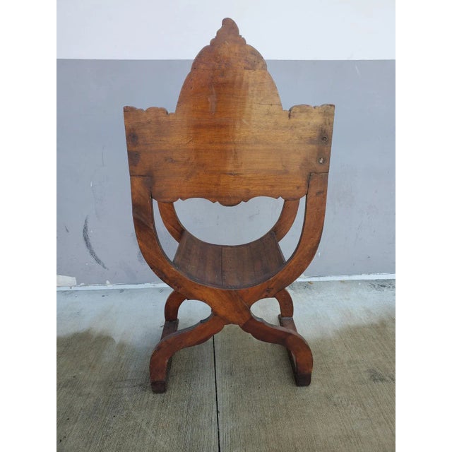 Late 19th Century 19th Century Italian Savonarola Desk Chair With Lions Heads and Hairy Paw Feet For Sale - Image 5 of 10