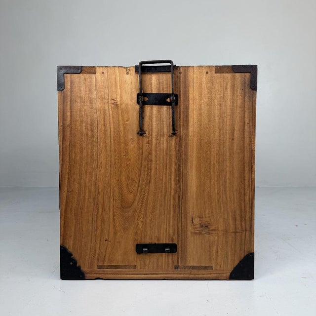 Wood Large Japanese Kimono Tansu Chest, 1920s For Sale - Image 7 of 10
