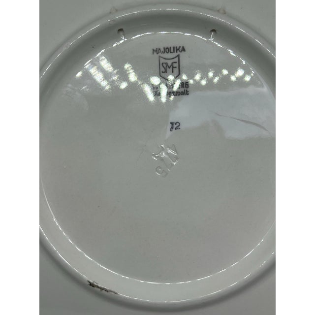 Traditional Vintage German Majolica Bird of Prey Plate For Sale - Image 3 of 5