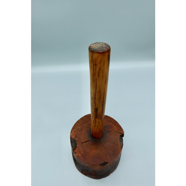 English Early 19th-C English Wooden Mallet – Rounded Base For Sale - Image 3 of 7