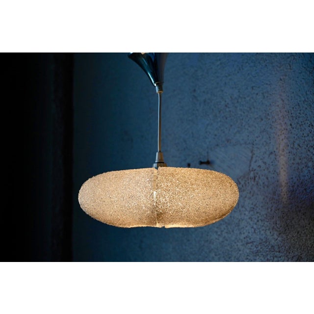 1960s Vintage Pendant Light in Shimmering Granulated Acrylic, 1960s For Sale - Image 5 of 13