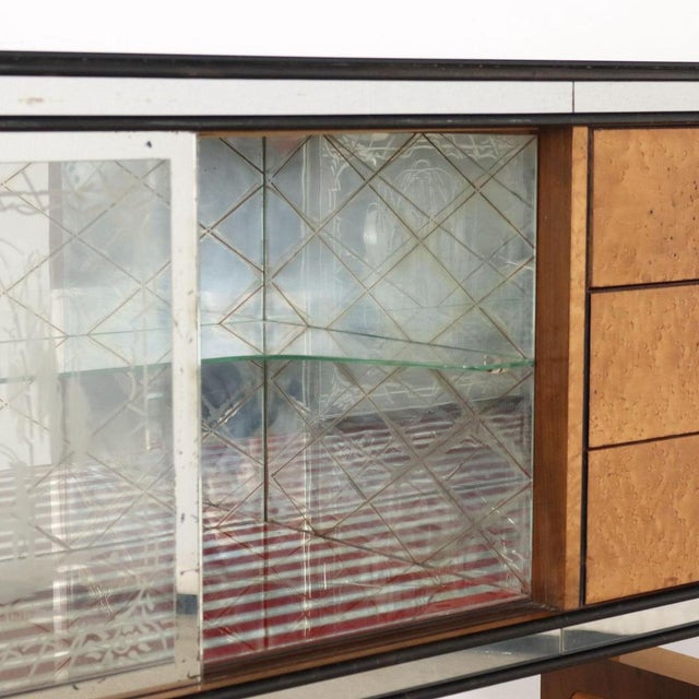 Vintage Walnut and Brass Cabinet from Palazzi Dellarte Cantù, Italy, 1940s For Sale - Image 5 of 14