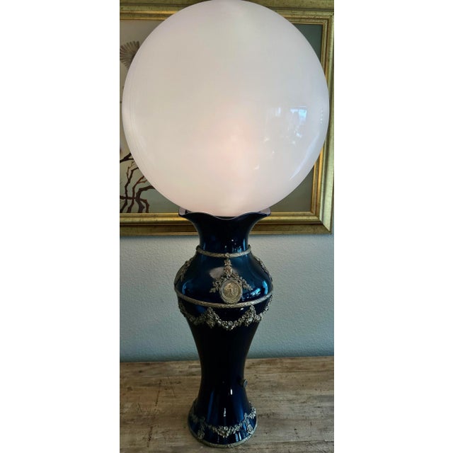 French Antique 19th Century Large Sevres Vase Globe Table Lamp, Ormolu Jules Prosper Legastelois Decorated With Gilt Bronze Cupids & Garlands For Sale - Image 3 of 13
