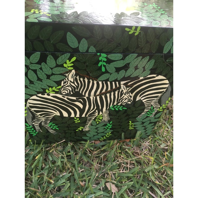 Black 1980s Green Painted Lacquered Animal Box For Sale - Image 8 of 13
