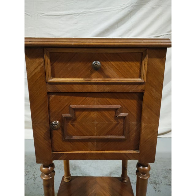 French Pair of 19th Century French Louis XVI Marble-Top Chevet Bedside Cabinets, Circa 1880 For Sale - Image 3 of 18