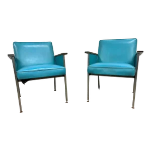 Vintage Designcraft Metal Mfg Mid Century Vinyl and Metal Tanker Chairs