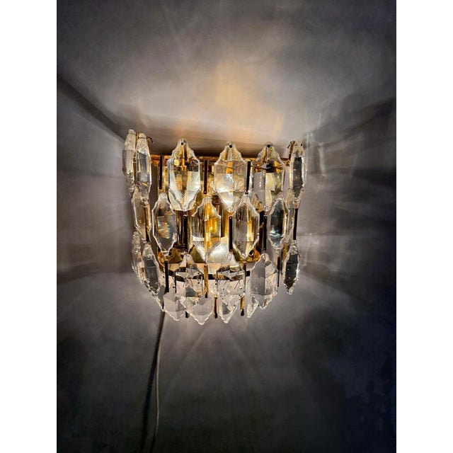 Metal Hollywood Regency Lead Crystal and Gold Wall Lights, Palwa, 1970s, Set of 2 For Sale - Image 7 of 18