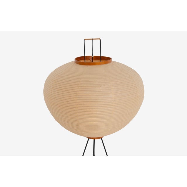 Isamu Noguchi Isamu Noguchi for Akari Light Sculpture, Model 10a For Sale - Image 4 of 16