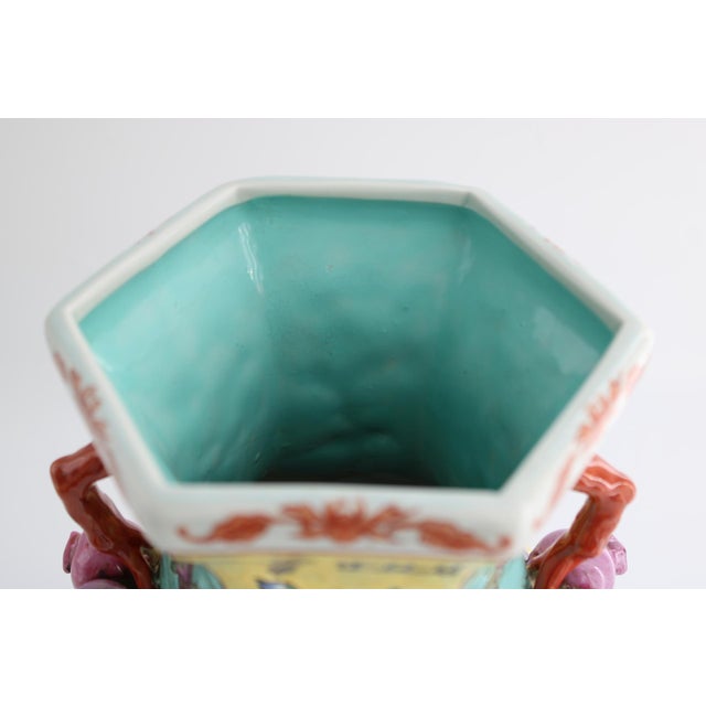 Antique Chinese Porcelain Hexagonal Vase, Famille Juane "Hundred Treasures" Rare For Sale - Image 15 of 18