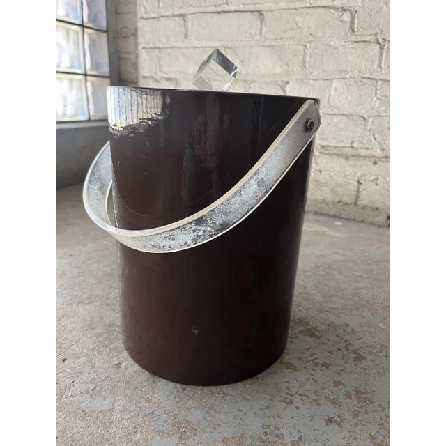 Mid-Century Modern 1970s Postmodern Brown Lucite Ice Bucket For Sale - Image 3 of 12